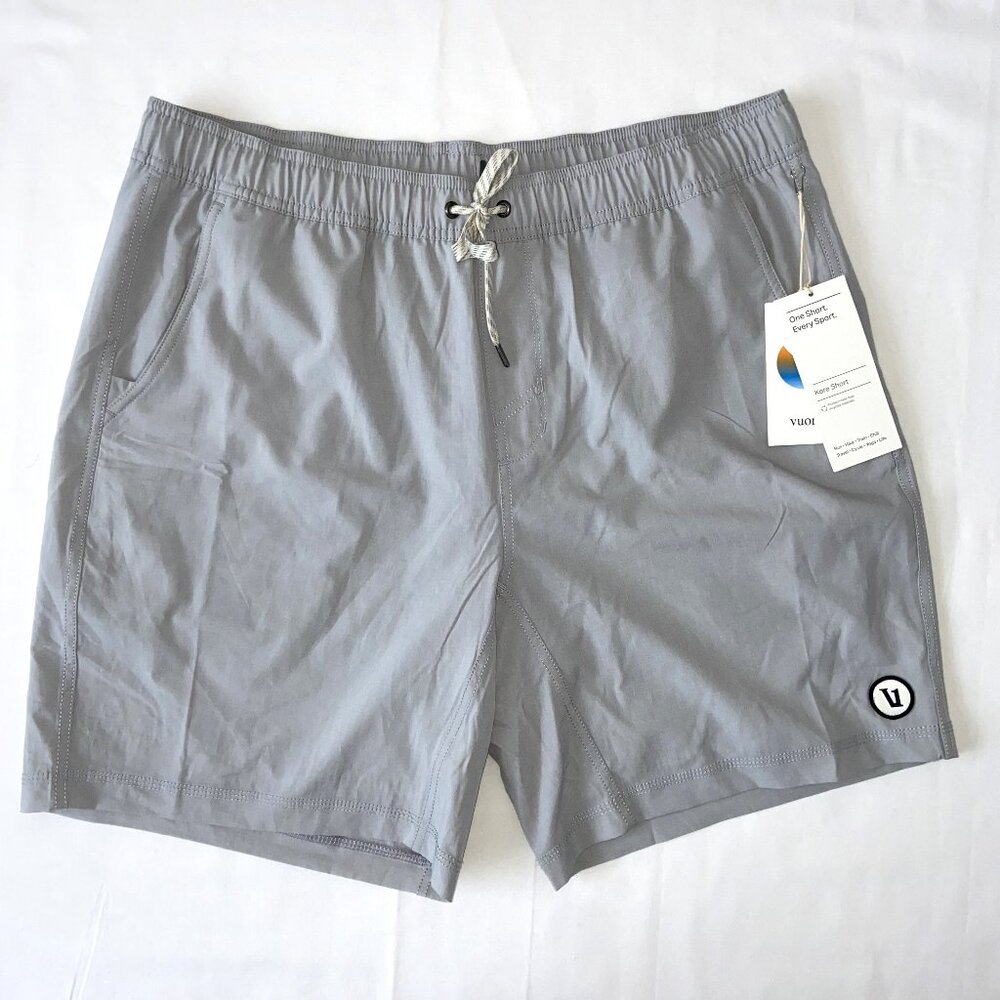 Vuori Kore Short Men's XL Platinum Linen Texture Lined